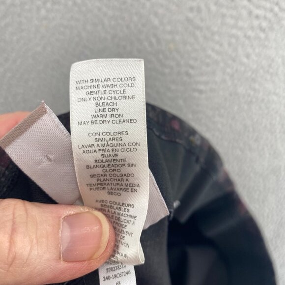 Chicos Pants Womens 3 US 16 Black Multi Floral Ponte Stretch Leggings Pull On - Picture 7 of 12